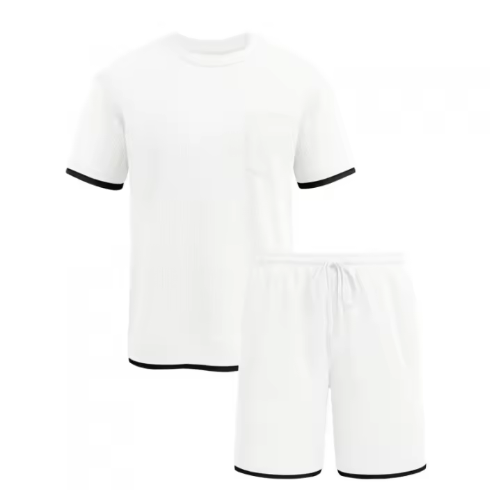 Traje deportivo de hombre con bloques de color, pantalones cortos de dos piezas, cuello redondo y camiseta de manga corta. - 1