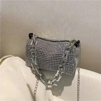 Bolso tipo cubo con diamantes de imitación de versión completa, bolso con bola de cadena brillante, mini bolso cruzado para mujer - details 15