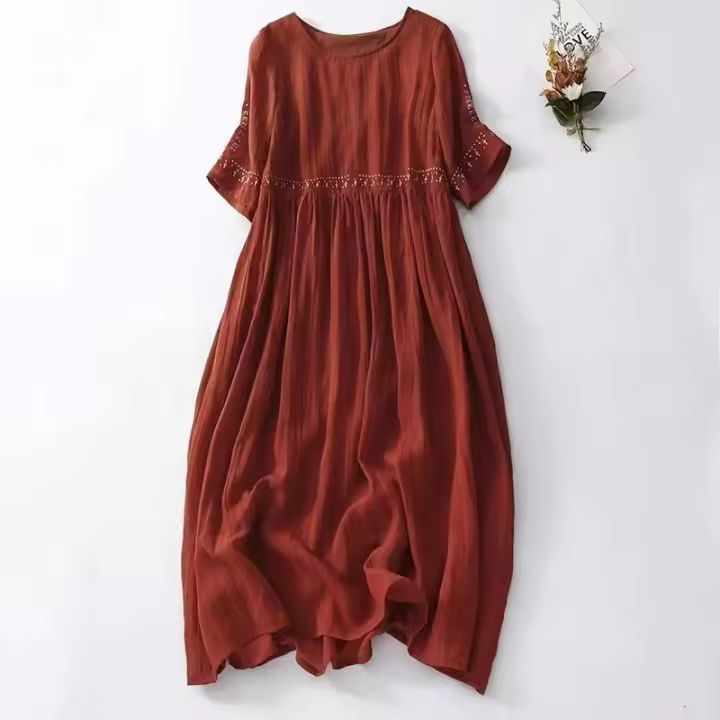Vestido de lino y algodón de verano 2025 de talla grande y manga corta para MM regordeta. Tiene un estilo literario y retro, es holgado, con bordado, cuello redondo y es un vestido de longitud media. - 1