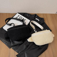 Cintura de felpa de invierno para mujer, bolso de cinturón para teléfono de estilo de diseñador de hombro informal Unisex - details 19