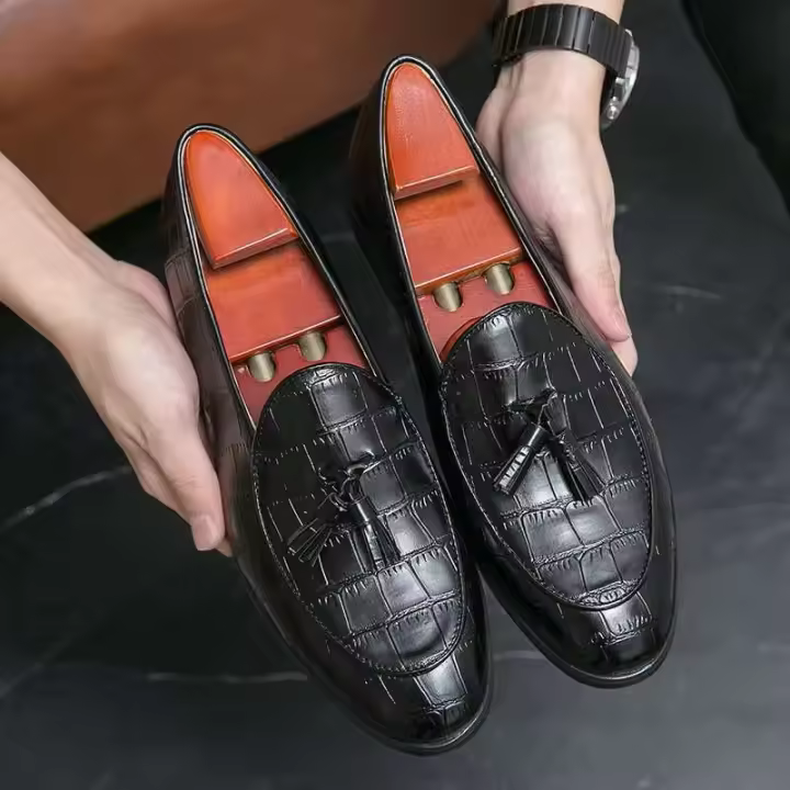 Los zapatos de vestir de cuero italianos del estilo que camina de los hombres más vendidos 2023 y los zapatos casuales del banquete de boda de Oxford - 1