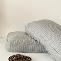 Almohada de Soporte para el Cuello con Cáscara Completa de Trigo Sarraceno y Hierbas Naturales - Lavable a Mano, Núcleo Duro, Diseño Acolchado Rosa para Hogar, Residencia Universitaria, Hombres y Mujeres, Alivio de la Columna Cervical y Ayuda al Sueño - details 3