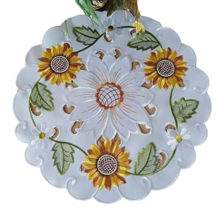 Caminador de mesa hueco de flores bordadas de primavera - 1