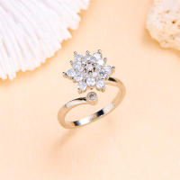 Anillo giratorio de flor de molino de viento con copos de nieve de circonio de cristal a la moda para mujeres y niñas, joyería para fiesta, regalo antiestrés - details 50