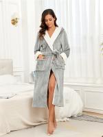 Bata De Baño Para Mujer Con Capucha Colorida Y Larga Cómoda Y Cálida Para Otoño E Invierno Pijama De Casa De Poliéster - details 3