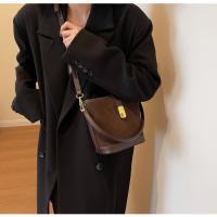 Bolso de Mujer de Gran Capacidad Bolso Cuadrado Mate, Sentido de Alta Gama, Bolso Portátil para las Axilas - details 37
