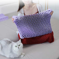 Almohada Cervical 3D con Estructura de Panal, Funda de Poliéster Incluida, 30 x 23 x 15 cm - Dekohome - details 5