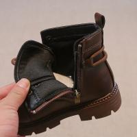 Botas cortas de cuero antideslizantes para niñas, zapatos versátiles de suela gruesa suave, estilo coreano, a la moda, otoño e invierno, 2024 - details 8