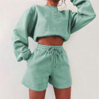 Wind Conjunto de pantalones cortos y sudadera con cuello redondo informal holgado de Color puro para mujer - details 6