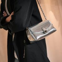 Elegante Bolso de Plata Correa de Cadena Chic, Cierre de Cerradura, Forro de Poliéster, Bolso Versátil para Mujeres Accesorio de Estilo - details 1