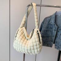 Bolso de hombro tipo bandolera con diseño de nubes plisadas para mujer, bolso de mano de gran capacidad con doble cara y doble tirón - details 10