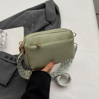 Bolso de mano de piel sintética para mujer, bolso de hombro tipo bandolera con cremallera y múltiples compartimentos para uso diario - details 1