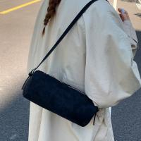 Bolso de hombro de gamuza, bolso de mano tipo almohada, gran capacidad, color caramelo, holgado, estilo hobo, bolso de mano coreano, color sólido, bolso de mano de viaje - details 7