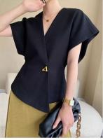 Chaleco Asimétrico para Mujer TRE Estilo Francés, Mangas Caídas, Botones de Cintura, Top sin Mangas Blanco - details 13