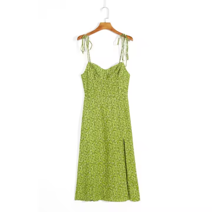 Vestido verde aguacate dividido con cordones, ligero y floral para mujer. Vestido plisado de manga corta con cuello en V. - 1