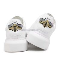 Guangzhou de alta calidad hizo cuero genuino de lujo, zapatos de mujer de abeja, plataforma blanca, barato - details 1