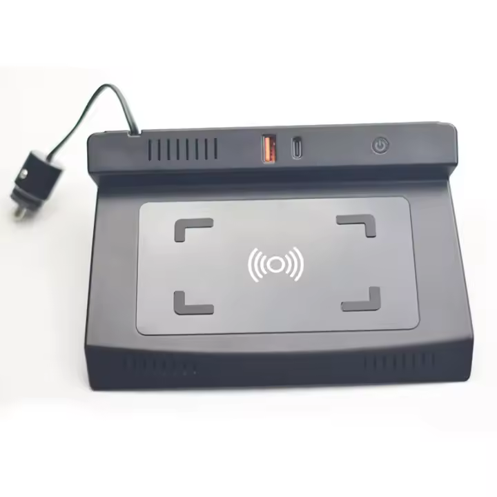 Cargador inalámbrico QI de 15w para coche Toyota Raize 2020-2024 Placa de carga rápida para teléfono Accesorios de piezas normales fabricados en China - 1