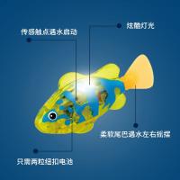 Los juguetes luminosos electrónicos del gato de los pescados miran los pescados del juguete del animal doméstico en el agua - details 1
