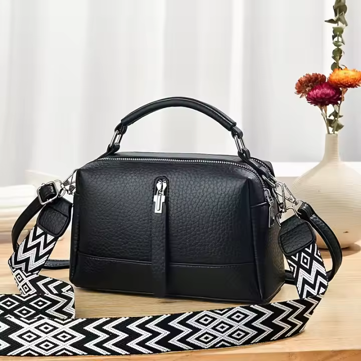 Bolso Rosa Ligero Elegante Cierre de Cremallera, Lining de Poliéster, Adornos de Ganchillo - 1