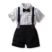 Camisa de algodón de manga corta con cuello a rayas y pajarita para niños, pantalones cortos con tirantes, conjunto de dos piezas de estilo británico, verano 2023 - details 4