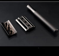Afeitadora clásica de doble filo para hombre, afeitadora de seguridad ajustable de acero inoxidable, depilación de suaves a agresivos - details 4