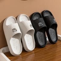 Zapatillas de Hombre de Verano Dibujos de Osito, Suela Suave y Gruesa, Antideslizante, Chanclas Exquisitas para Baño, Playa, Aire Libre para Parejas - details 1