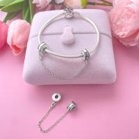 Cadenas de seguridad de circonita con perlas adecuadas para joyas y pulseras de plata - details 0