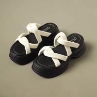 Zapatillas de mujer 2025 nuevas sandalias exteriores versátiles de moda para mujer con suela gruesa y hermosos tacones altos retro - details 3