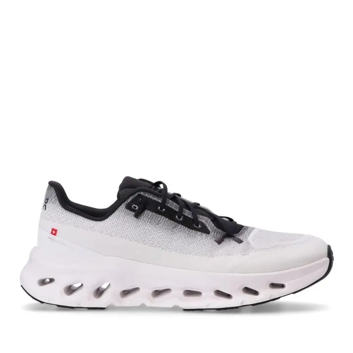 Zapatillas Blancas On Running Cloudtilt Negro Marfil - 1