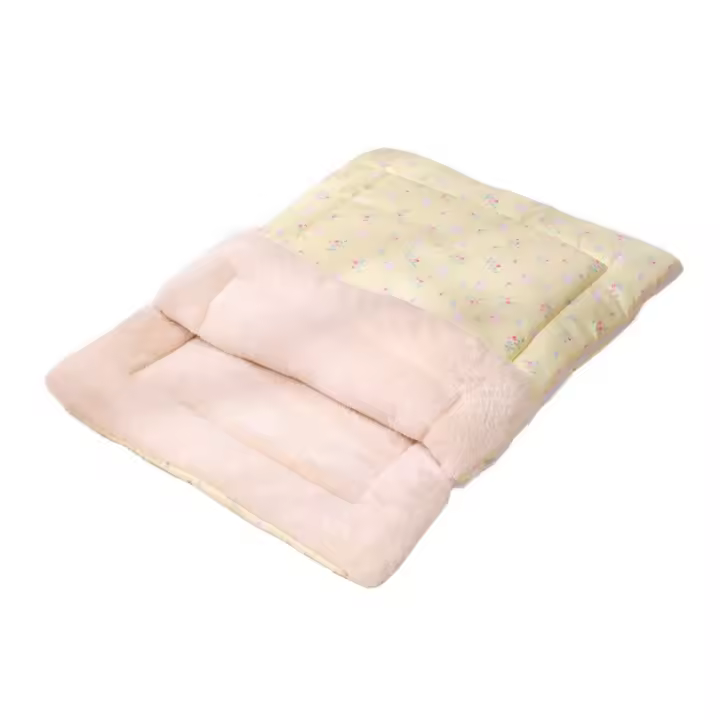Alfombrilla con cojín para gatos, saco de dormir para gatos de dibujos animados, cama para gatos desmontable semicerrada, cueva, nido cálido suave y cómodo para mascotas, perros y gatos - 1