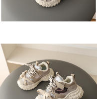 Zapatillas deportivas para niños 2025 primavera nuevos compañeros de clase transpirables zapatos de papá de moda casual para niños zapatos ligeros para niña pequeña - details 8