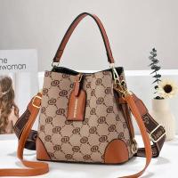 Sentido de elegante viajero grande cubo portátil popular bolso de hombro tipo bandolera para mujer Mochila de lujo de alta gama - details 2