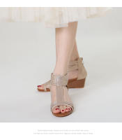 Sandalias de cuña para mujer, novedad de verano 2025, suela gruesa, talla grande, informales, versátiles, con suela suave, sandalias romanas para mujer - details 0