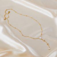 Elegante collar con borlas y colgante de corazón – Cadena de clavícula de nácar de acero inoxidable para mujer - details 5