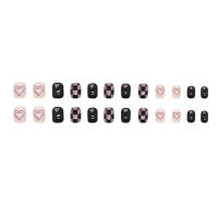 Puntas de uñas decoradas con patrón de tablero de ajedrez, no se decoloran fácilmente, elegantes y a la moda para mujeres - details 6