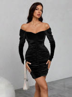 Vestido de terciopelo para mujeres - details 5