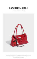 Bolso de hombro rojo de gran capacidad para mujer, nuevo y versátil - details 10