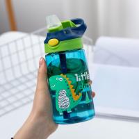 Botella de agua con pajita de silicona y tapa a prueba de derrames para niños, taza de dibujos animados de dinosaurio lindo, botella portátil escolar sin BPA - details 10