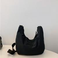 Bolso de hombro lavado de gran capacidad para mujer, bandolera de nailon informal, bolso de Dumpling de Corea de Color sólido para verano - details 4