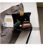 Bolso Messenger de Alta Textura y Ligero Diseño Sencillo, Versátil y Portátil para Mujeres - details 3