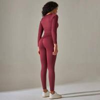 Conjunto de yoga sin costuras para mujer, top corto de manga larga, sujetador deportivo, leggings para correr de cintura alta, ropa de gimnasio - details 6