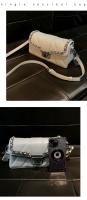 Bolso cuadrado pequeño blanco de diseño de personalidad de marca de Hong Kong2025Nuevo Estilo Bolso de Moda de Alta Gama Bolso de Hombro Cruzado de Moda - details 13