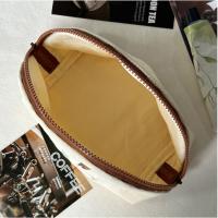 Bolsa de cosméticos con bordado de dibujos animados, bolsa de maquillaje de nailon con animales de tela, bolsa de almacenamiento portátil ligera para el cuidado de la piel, almacenamiento de lápiz labial - details 10