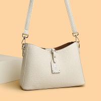2025 Nueva Mujer Casual: Bolso Bandolera Sintético Negro Minimalista de 3 Capas con Correa Extraíble y Cierre de Cremallera para el Trabajo. - details 4