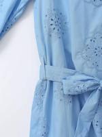 OUWU- Vestido Mini de Verano 2025 para Mujer de Algodón Azul Claro con Bordado, Cuello en V, Botones, Cinturón, Manga Abullonada y Diseño de Ojales. - details 7