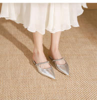 Zapatos planos puntiagudos con cadena de diamantes de imitación plateados - details 14