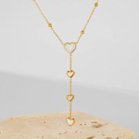 Elegante collar con borlas y colgante de corazón – Cadena de clavícula de nácar de acero inoxidable para mujer - details 0