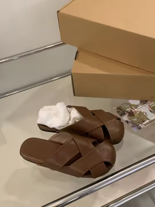 Retro bolsa de fondo plano cabeza media zapatillas zapatos de las mujeres desgaste nueva primavera y verano tejido perezoso casual sandalias zapatos - 1
