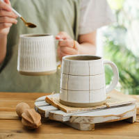 Taza pintada a mano de estilo ins de cerámica nórdica simple, taza de agua personalizada creativa de leche japonesa taza de café de cerámica gruesa - details 3