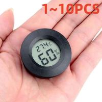 1-10 piezas+70 °   C mini LCD termómetro digital higrómetro circular probador de temperatura y humedad sensor cigarro CA congelador - details 0
